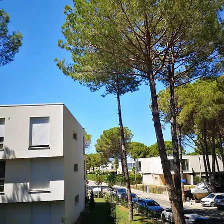 Gjiri I Lalzit - San Pietro - Leta Beachside Apartments With Garden Holiday home *